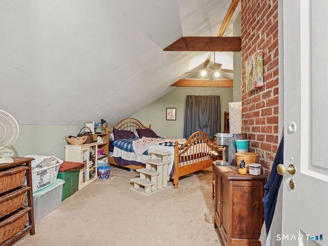 2 North Forest Circle, West Haven, CT 06516