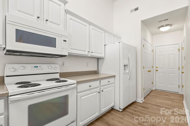 5916 Eastridge Court, Concord, NC 28025