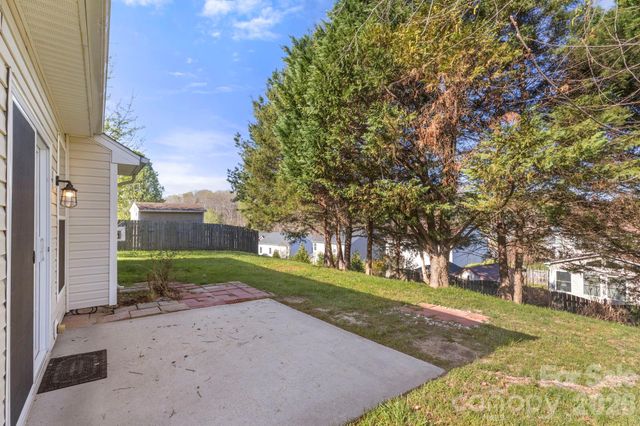 5916 Eastridge Court, Concord, NC 28025