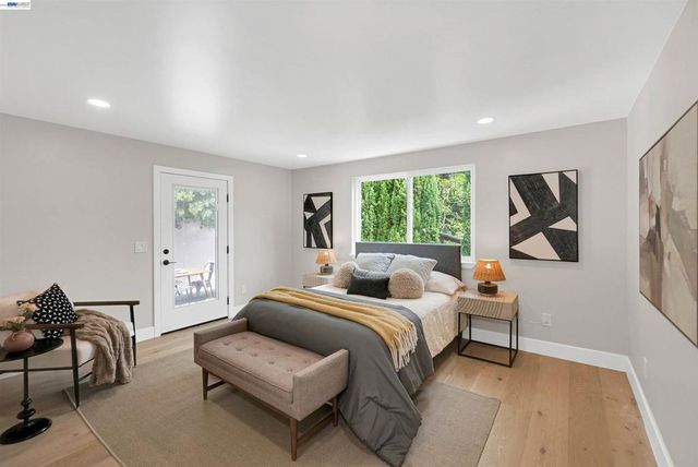 483 Boynton Ave, Berkeley, CA 94707