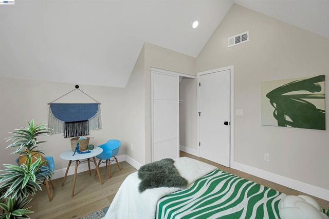 483 Boynton Ave, Berkeley, CA 94707
