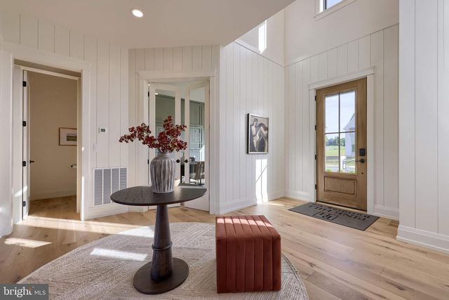 3 BALSAM LN, Lititz, PA 17543