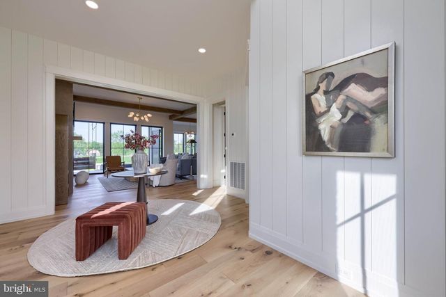 3 BALSAM LN, Lititz, PA 17543