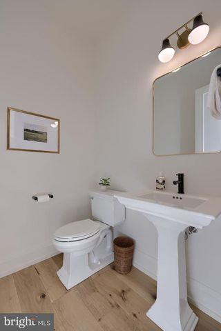 3 BALSAM LN, Lititz, PA 17543