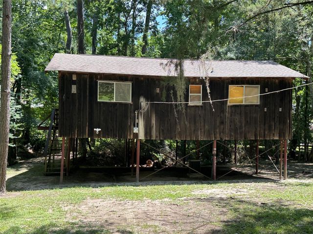 81 Wildwood Lane, Point Blank, TX 77364