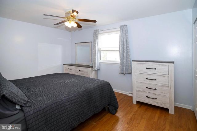 52 SPRINGLANE DR, Blackwood, NJ 08012