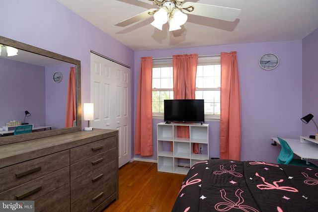 52 SPRINGLANE DR, Blackwood, NJ 08012
