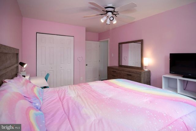 52 SPRINGLANE DR, Blackwood, NJ 08012