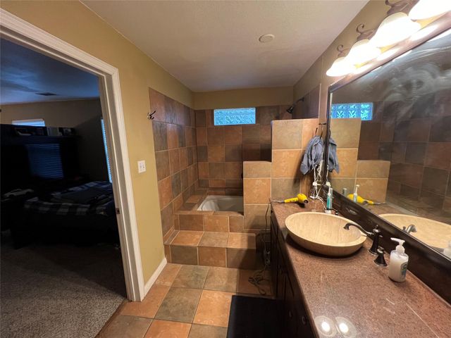 922 E 50th ST, Austin, TX 78751