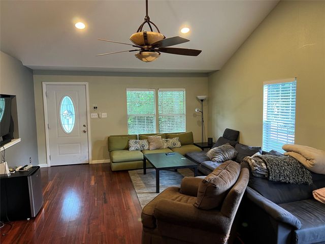 922 E 50th ST, Austin, TX 78751