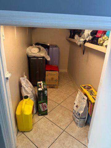 1490 NW 144th Avenue, Pembroke Pines, FL 33028