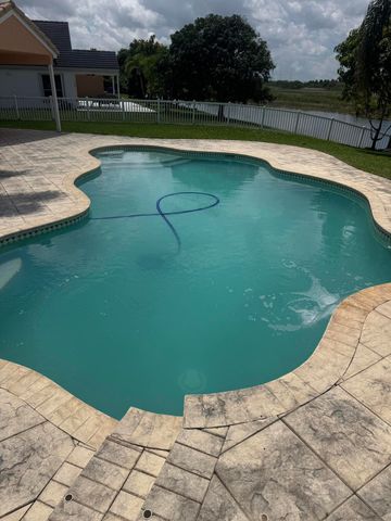 1490 NW 144th Avenue, Pembroke Pines, FL 33028