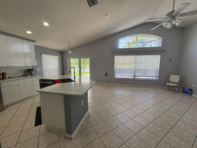 1490 NW 144th Avenue, Pembroke Pines, FL 33028