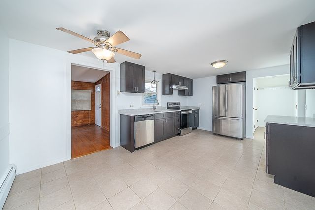 18 Jacques Street, West Warwick, RI 02893