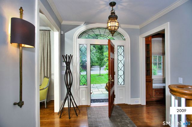 2 Ledgemoor Lane, Westport, CT 06880