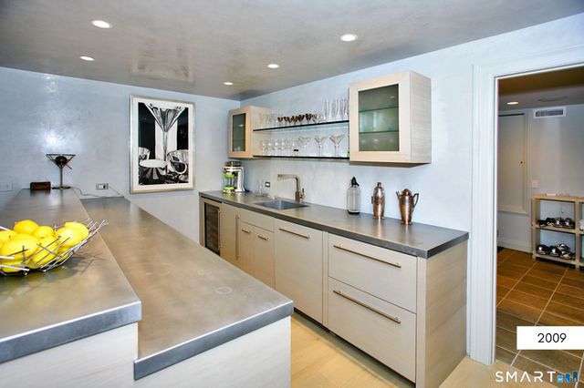 2 Ledgemoor Lane, Westport, CT 06880