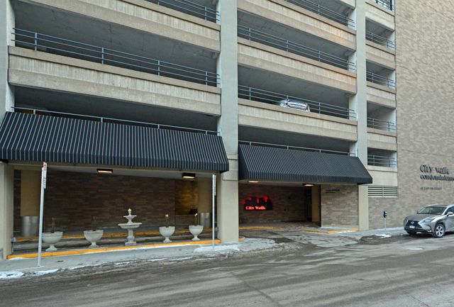 66 9th Street E 2512, Saint Paul, MN 55101