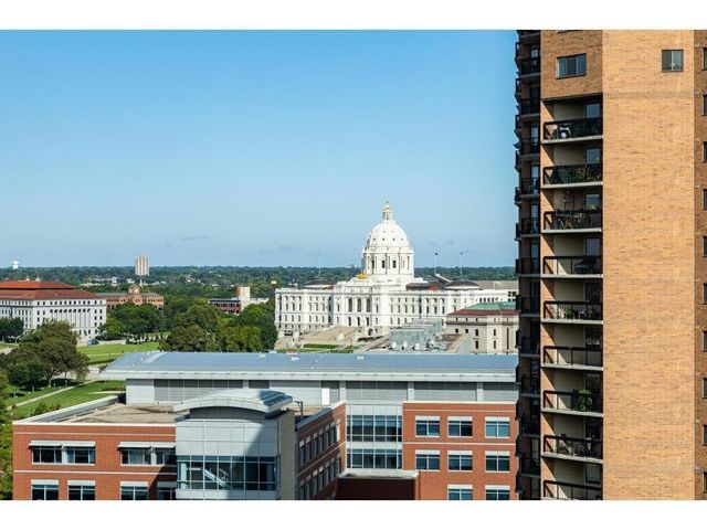 66 9th Street E 2512, Saint Paul, MN 55101