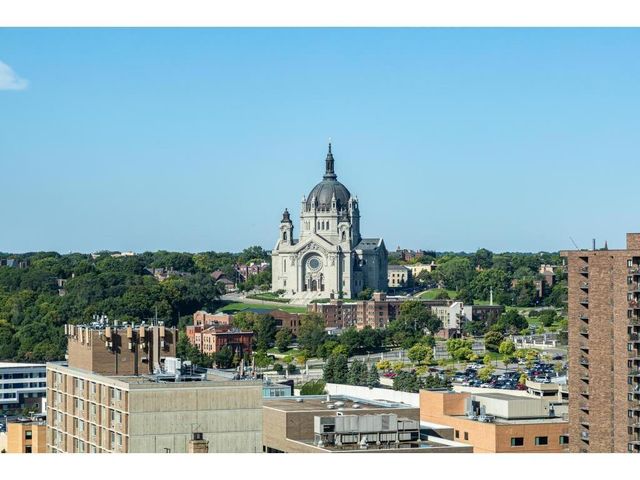 66 9th Street E 2512, Saint Paul, MN 55101