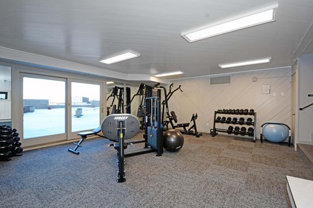 66 9th Street E 2512, Saint Paul, MN 55101