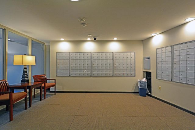 66 9th Street E 2512, Saint Paul, MN 55101