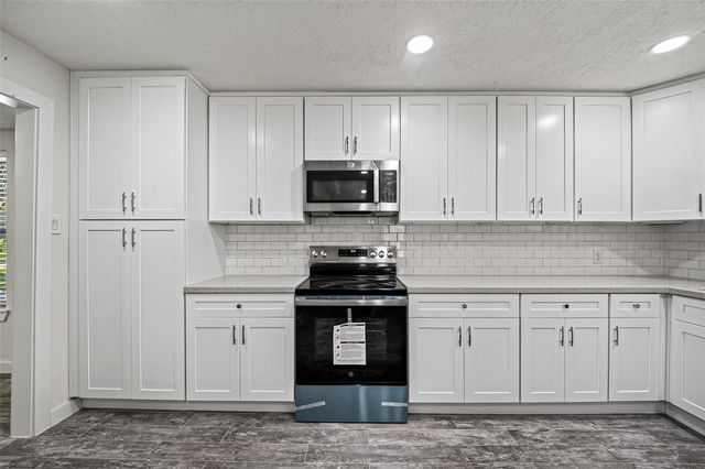 3631 Glenwood Springs Drive, Houston, TX 77345