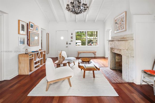 641 NE 57th St, Miami, FL 33137