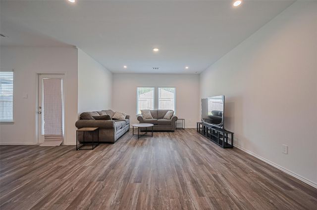 40434 Basalt Elm Road, Magnolia, TX 77354