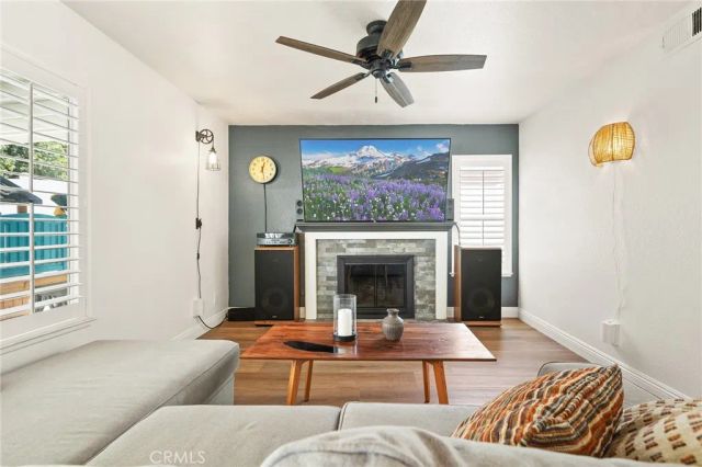 387 Glacier Circle, Corona, CA 92879