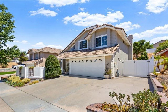 387 Glacier Circle, Corona, CA 92879