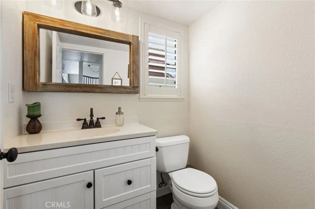 387 Glacier Circle, Corona, CA 92879