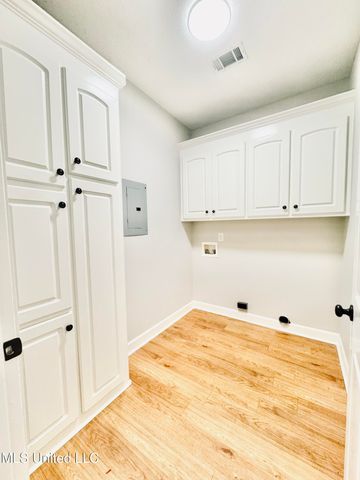 121 Butler Creek Drive, Florence, MS 39073