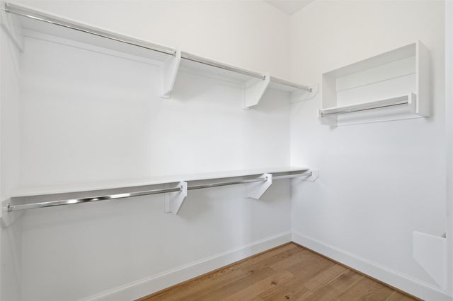 6022 Cottage Grove Lake Drive, Houston, TX 77007