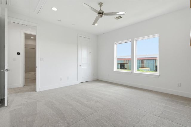 6022 Cottage Grove Lake Drive, Houston, TX 77007