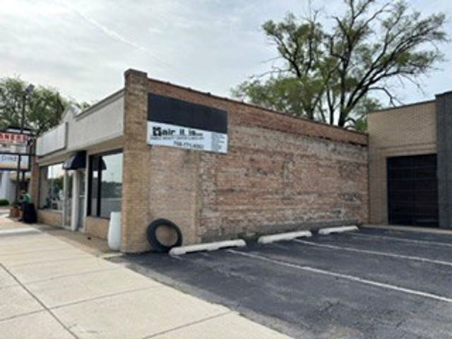 7311 W North Avenue, River Forest, IL 60305