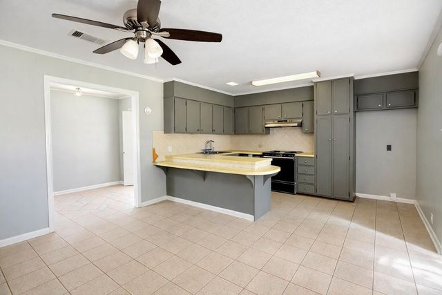 903 Eagle Dr, Houma, LA 70364