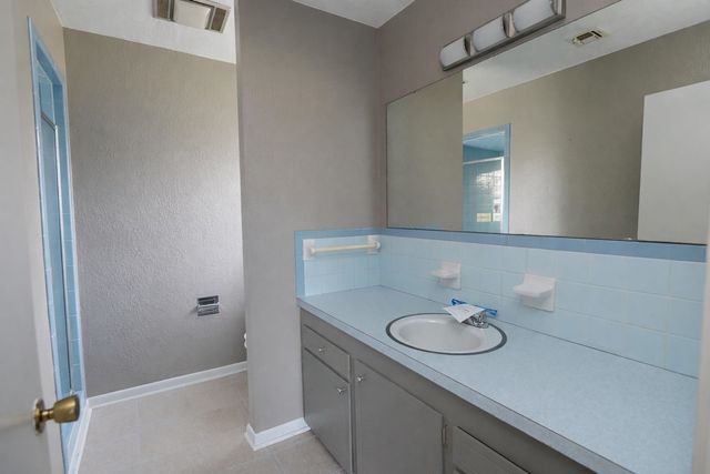 903 Eagle Dr, Houma, LA 70364