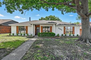 2724 Red River Street, Mesquite, TX 75150