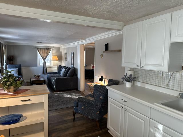 160 W 84th Street, Bloomington, MN 55420