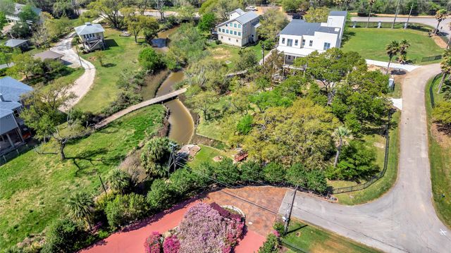 633 Bay Vista Drive, Seabrook, TX 77586