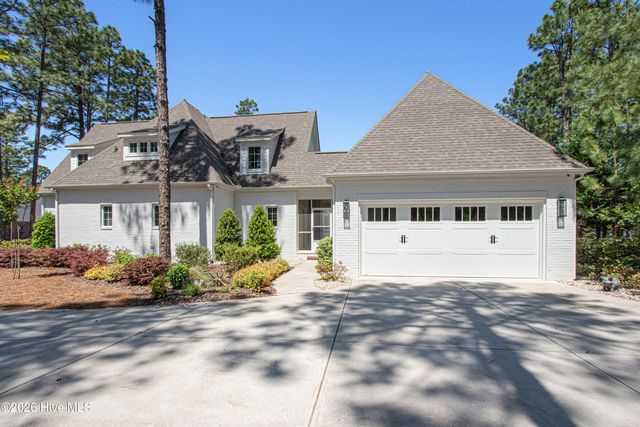 117 Chanticleer Drive, Pinehurst, NC 28374