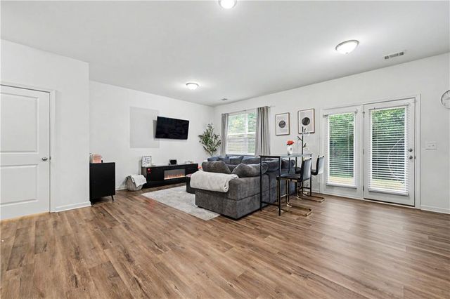 3342 Tarian Way, Decatur, GA 30034