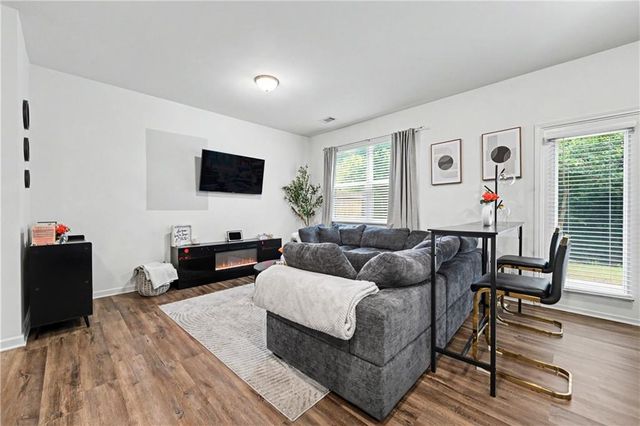 3342 Tarian Way, Decatur, GA 30034