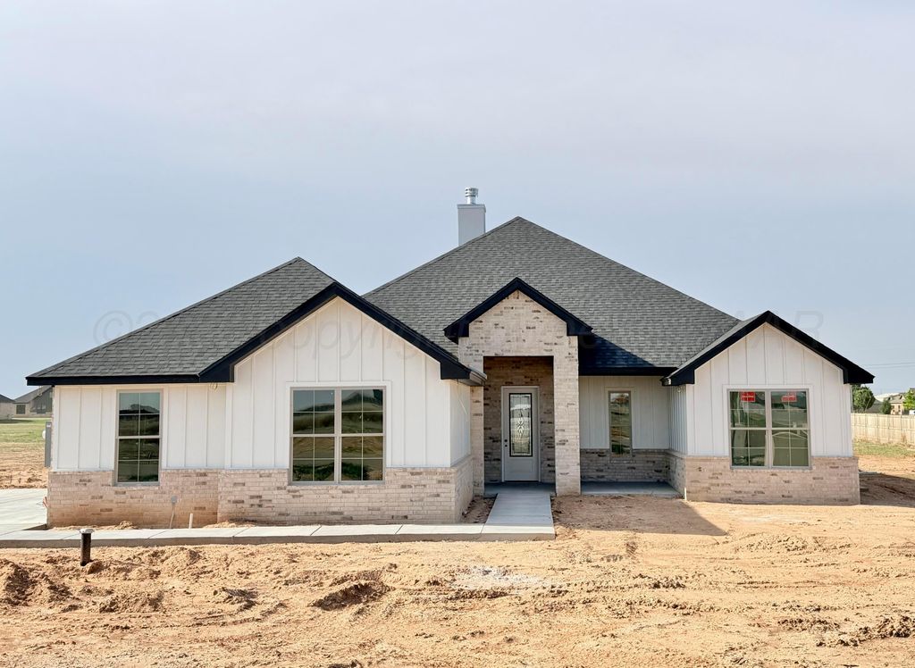 10150 Honeysuckle Road, Amarillo, TX 79119
