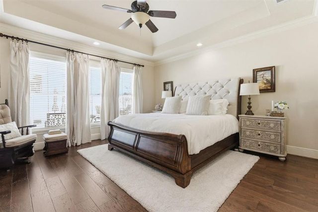 1300 Charlestown Lane, Lake Charles, LA 70605