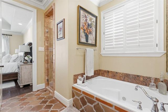 1300 Charlestown Lane, Lake Charles, LA 70605