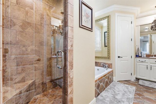 1300 Charlestown Lane, Lake Charles, LA 70605