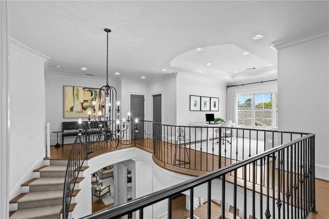 230 Danbury Lane, Atlanta, GA 30327