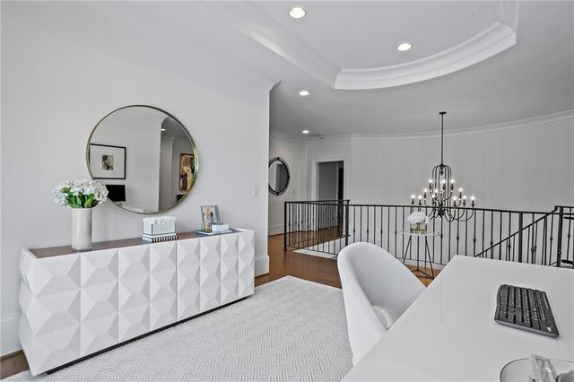 230 Danbury Lane, Atlanta, GA 30327