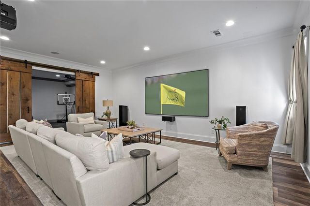 230 Danbury Lane, Atlanta, GA 30327